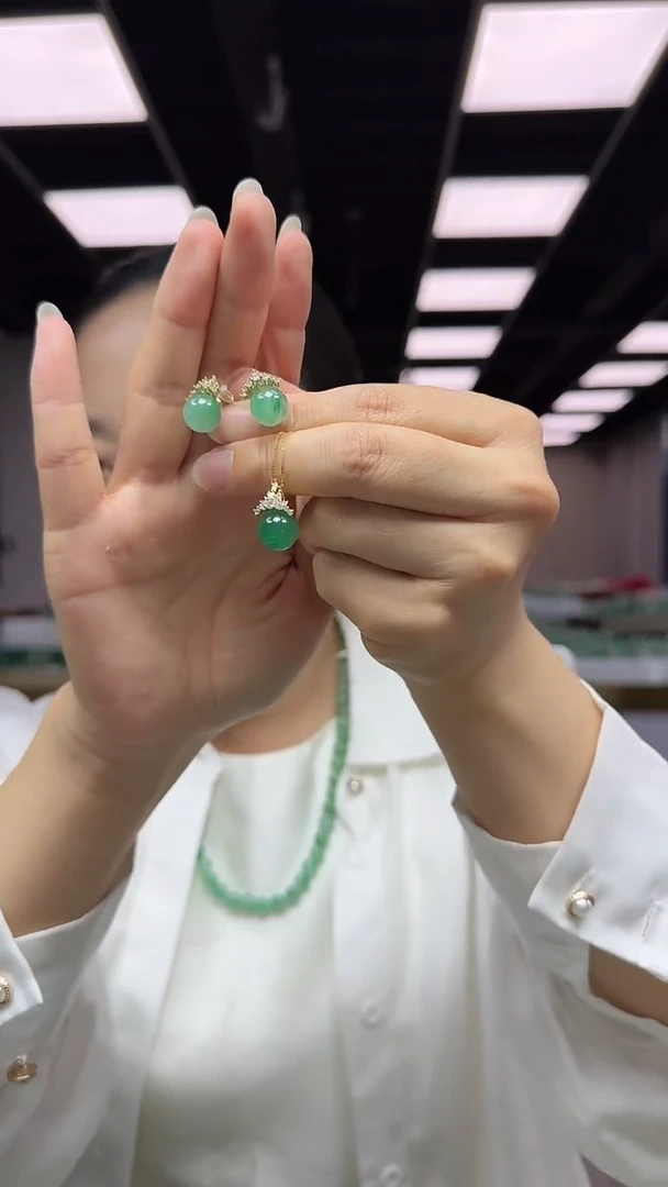 石英质玉合金耳坠耳坠（带链