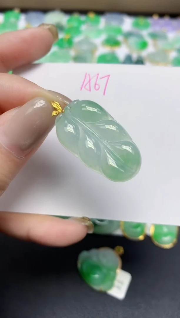 颈饰18K金镶嵌翡翠天然缅甸翡翠A货翡翠百元以上9元证书费自理