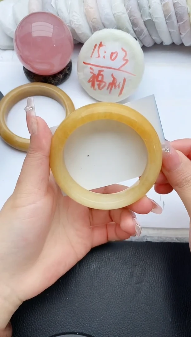 【闪购商品】石英质玉手镯未镶嵌G297+59.4