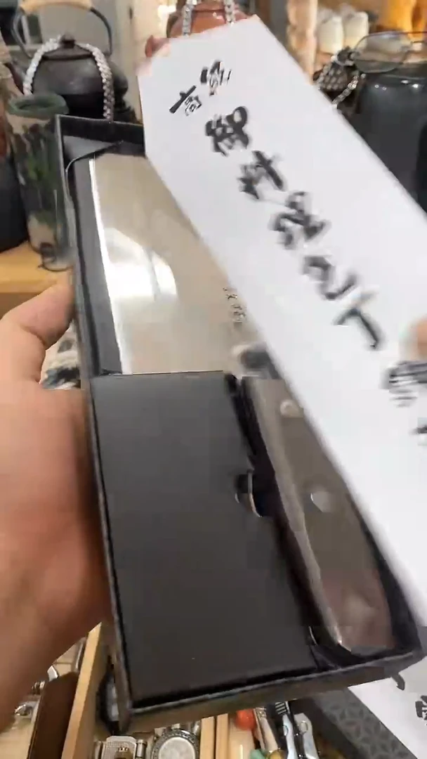 瓷片闪购商品  如图所示