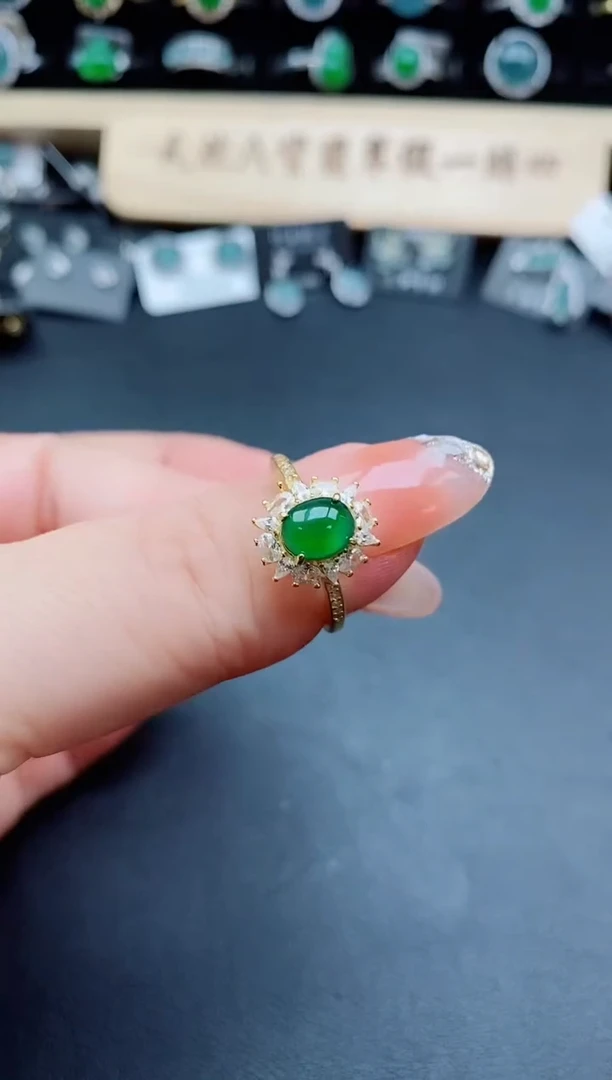 银S925镶嵌戒指翡翠1