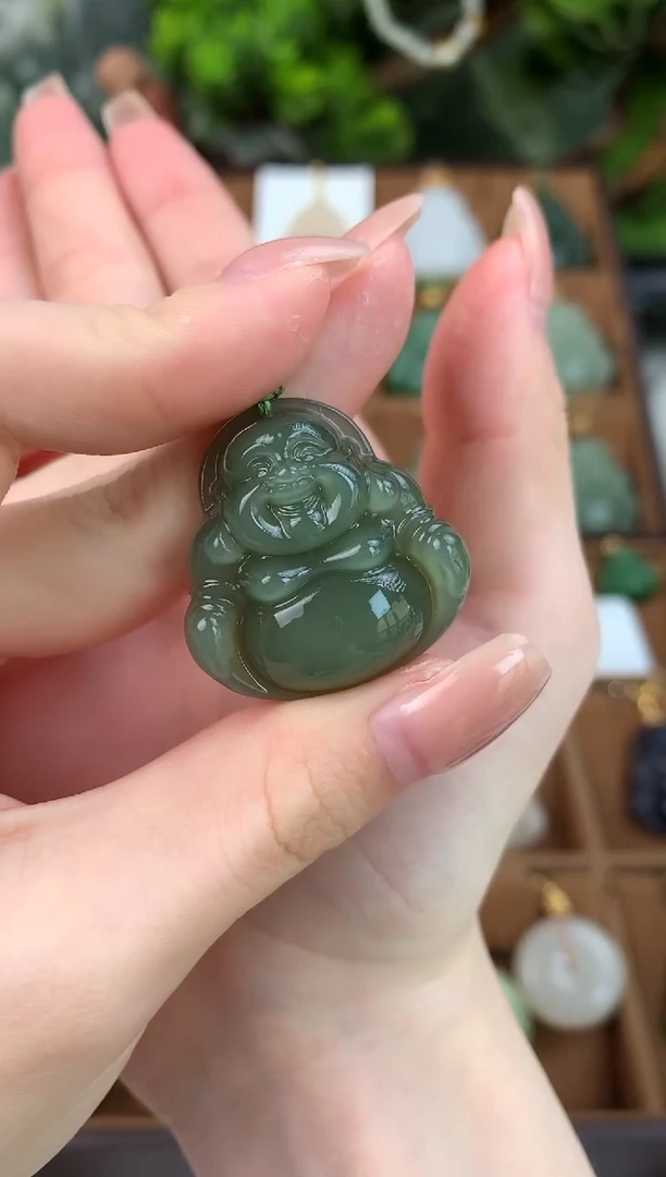 颈饰未镶嵌和田玉吊坠30mm