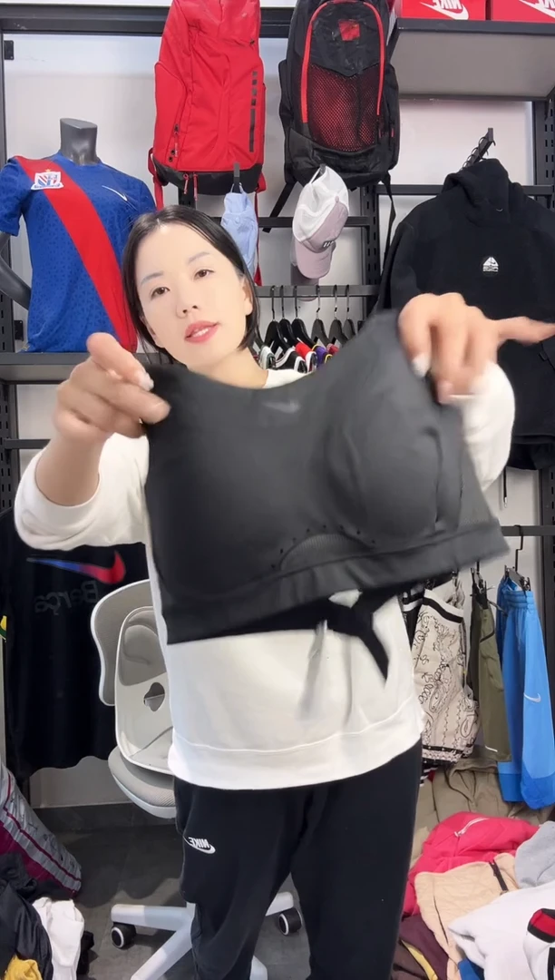 477编码 瑕疵款直播间过款为准 尺码S