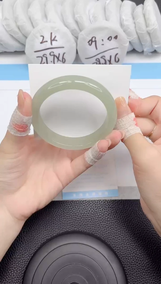 石英质玉手镯未镶嵌90-59.1