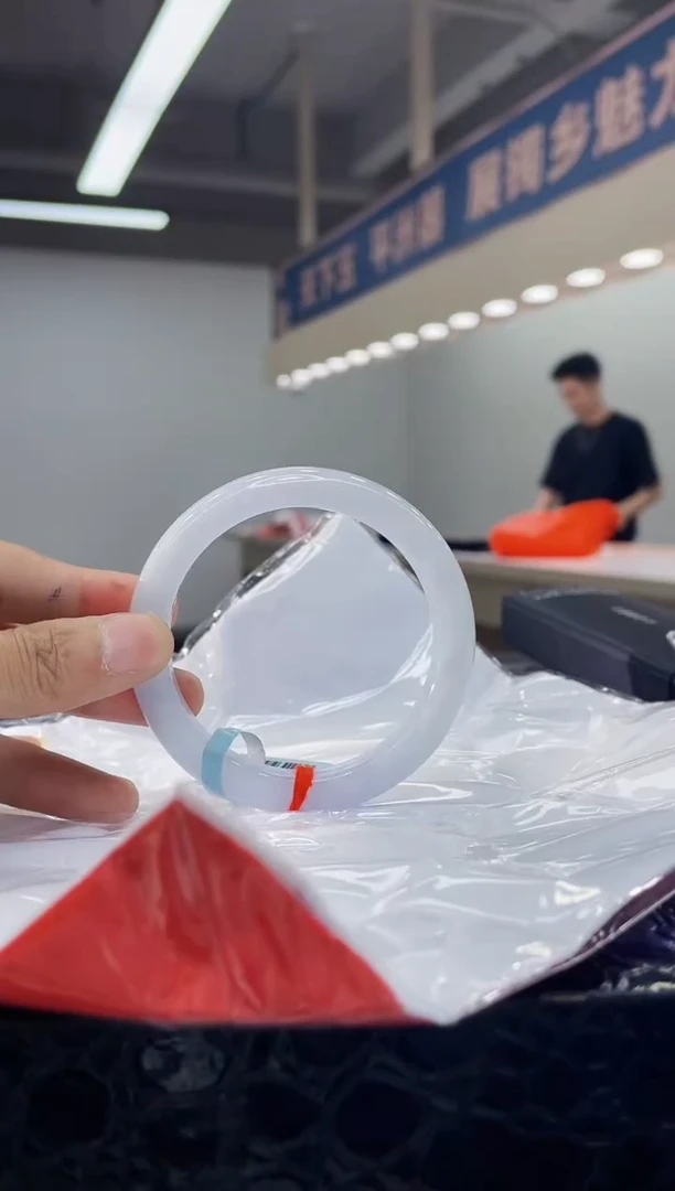 未镶嵌手镯翡翠手镯5