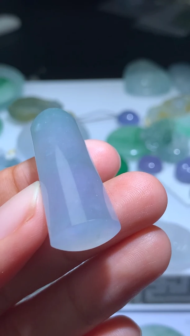 定制翡翠未镶嵌毛货