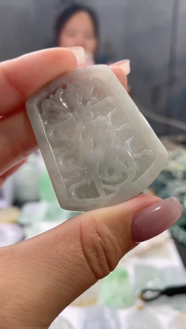 吊坠(不含链)未镶嵌翡翠1