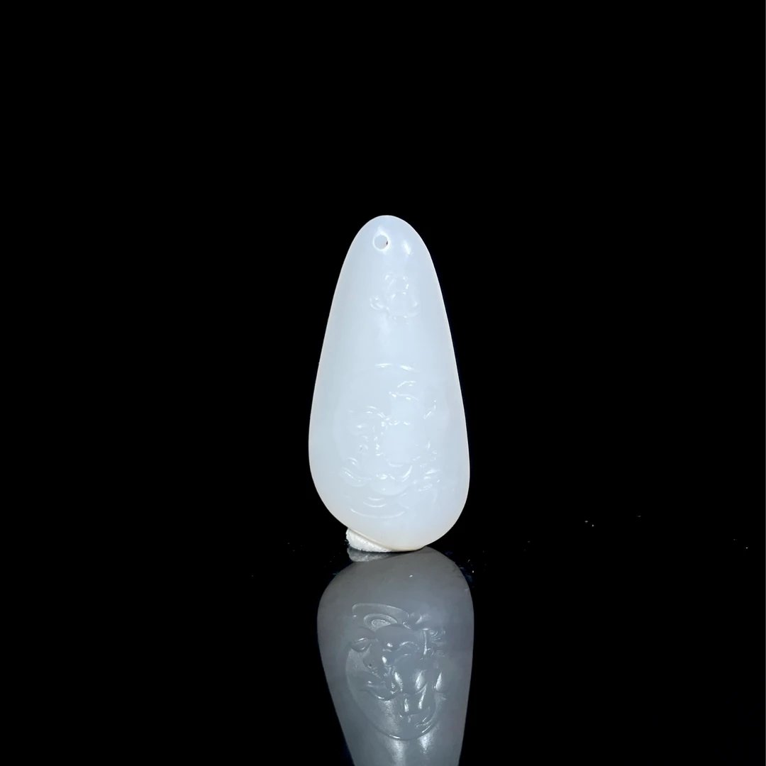 120902-一品清莲  和田玉