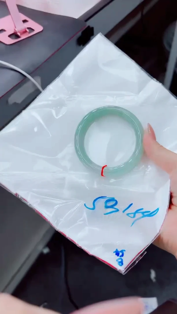 【闪购商品】翡翠手镯未镶嵌0000000000
