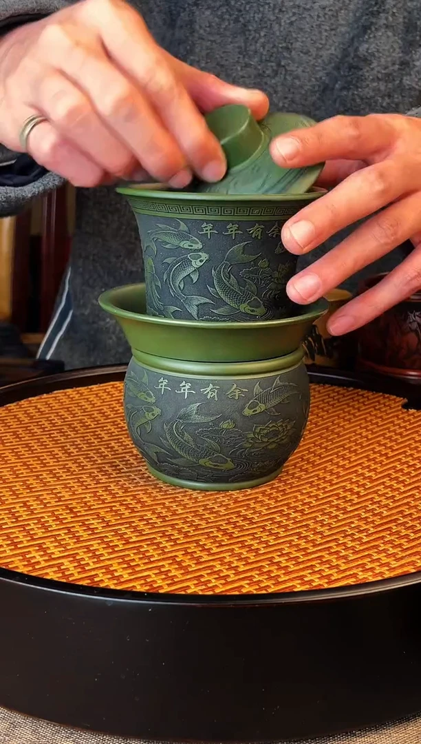 合****哥年年有余 泥中翡翠主人杯 盖碗