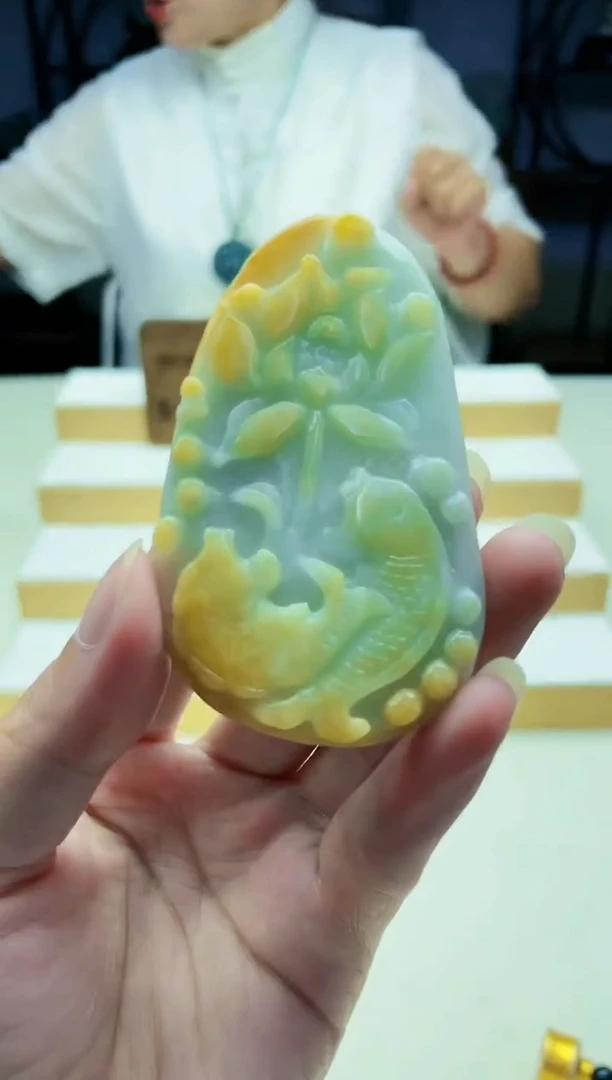 颈饰未镶嵌翡翠09190049