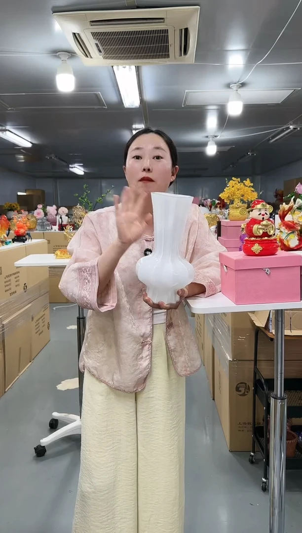 藤花间集水晶琉璃摆设  花瓶