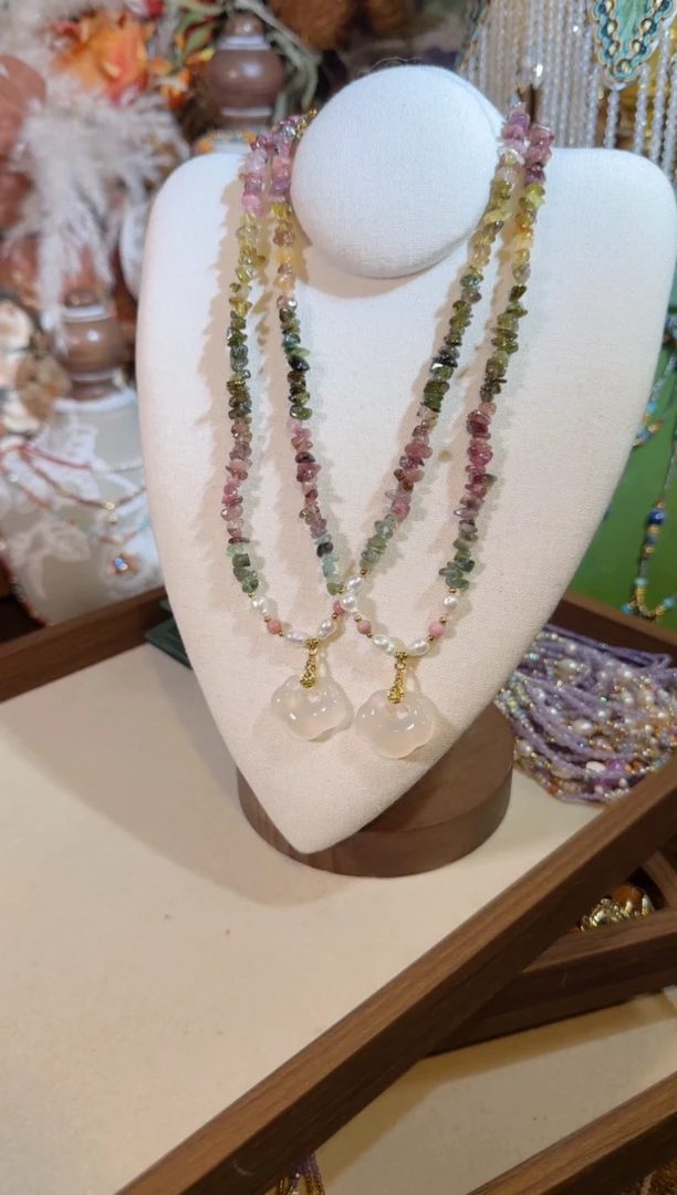 颈饰未镶嵌碧玺祥云 067