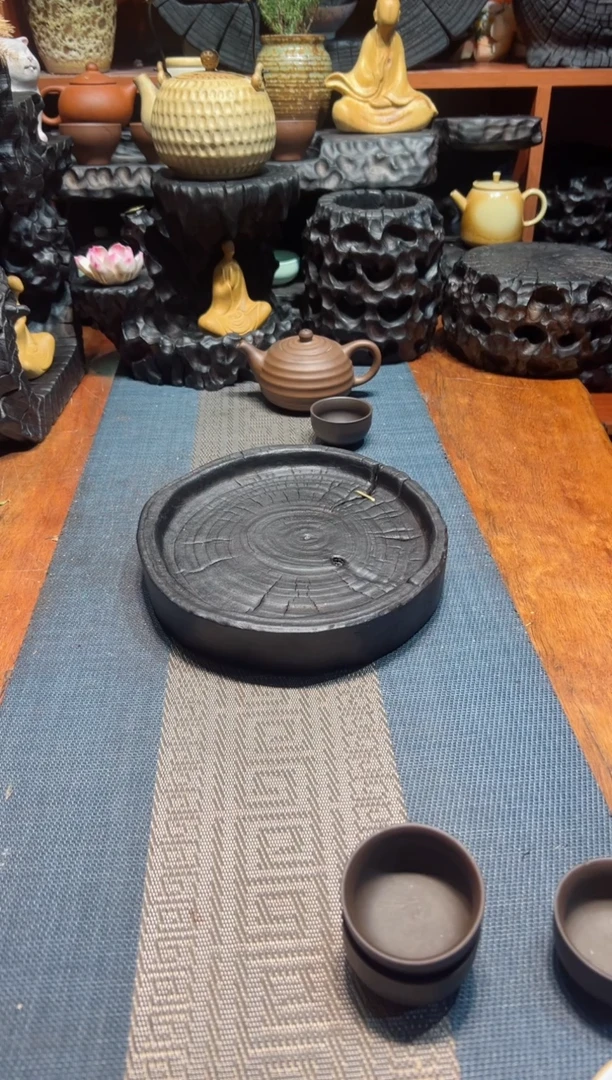 【闪购商品】香樟木木雕一物一拍