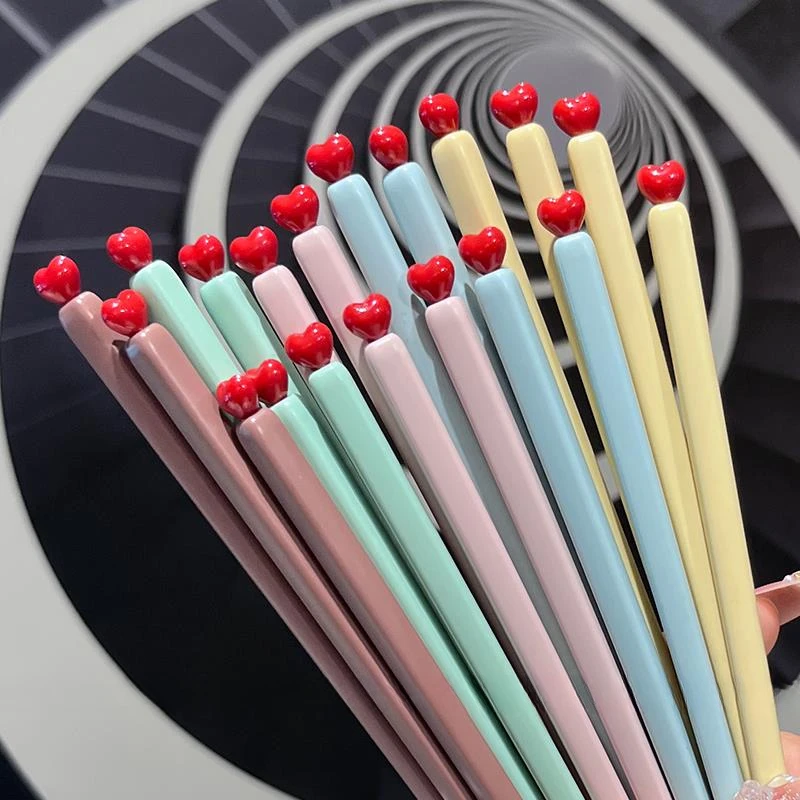 红色爱心抗菌合金筷子五色家用一人一色防滑可洗碗机家庭分餐筷子
