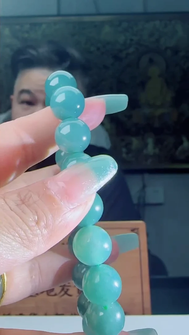 【闪购商品】翡翠颈饰未镶嵌多样性随机一件发货