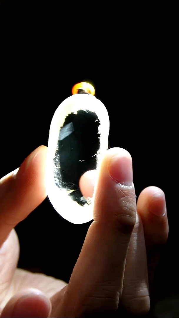 吊坠(赠链)未镶嵌水晶水晶