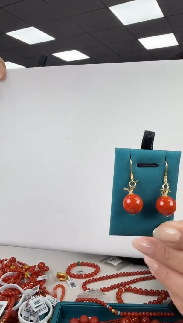 未镶嵌珠串南红玛瑙多样发其一/HS3503501580