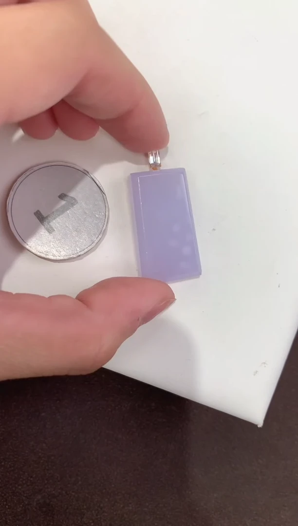 颈饰18K金镶嵌翡翠天然缅甸A货翡翠