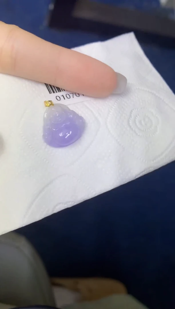 颈饰18K金镶嵌翡翠缅甸天然翡翠A货