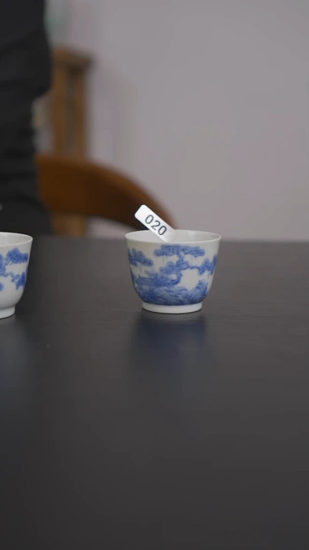 杯子瓷青花松石山水玉璧