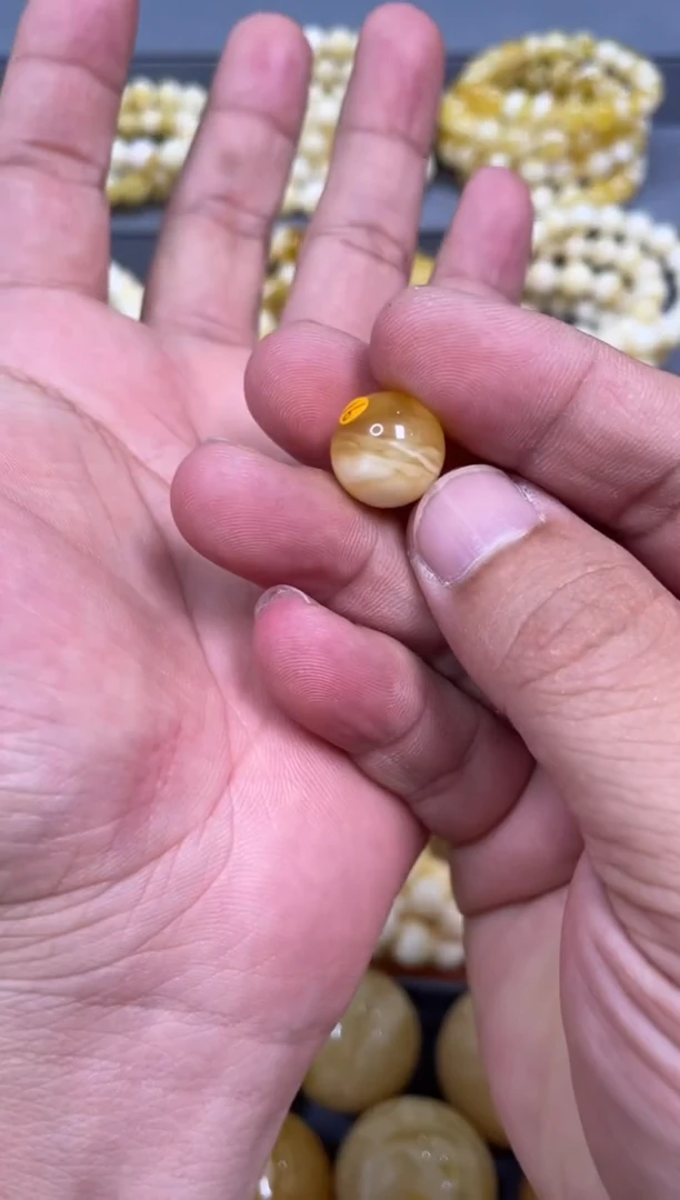 蜜蜡颈饰未镶嵌天然琥珀蜜蜡圆珠