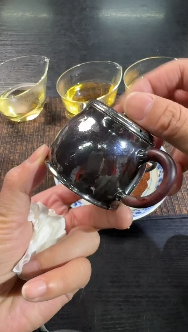 【闪购商品】呆坐  手敲玄紫馔玉壶