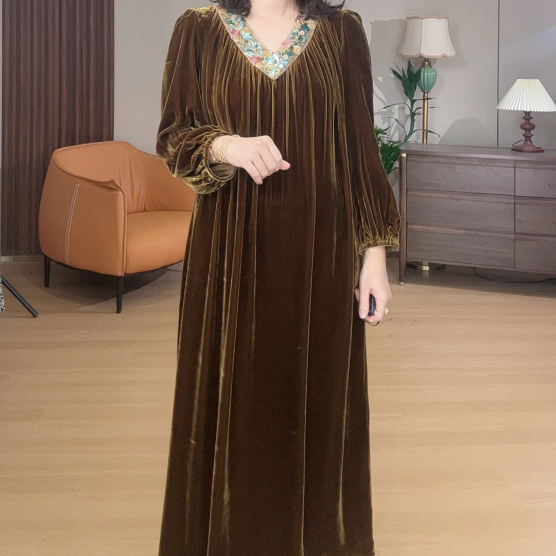 咖色V领钉珠巴洛克奢华连衣裙长裙真丝丝绒桑蚕丝