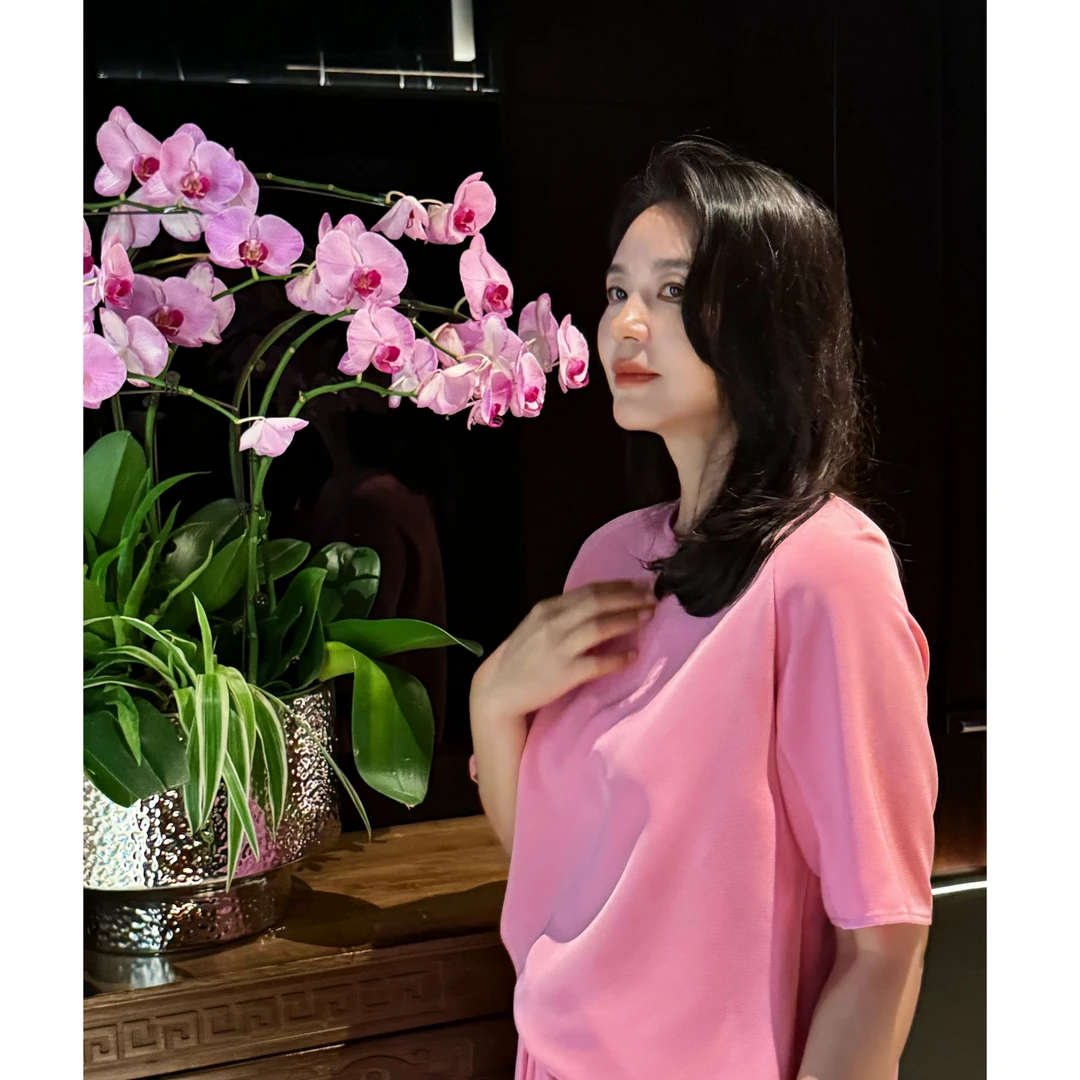 Roman 曼姐专属 减龄粉色T恤上衣裤子套装