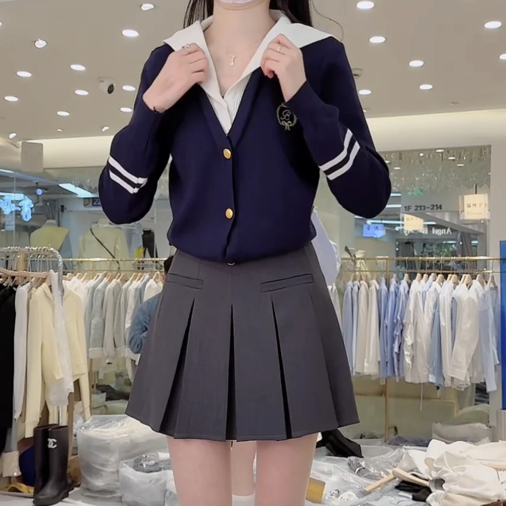 2025春季新款减龄学院风百搭显瘦假两件毛衣女藏蓝色针织开衫上衣