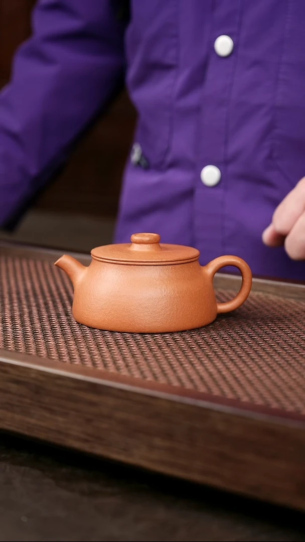 茶壶紫砂红黄泥汉瓦