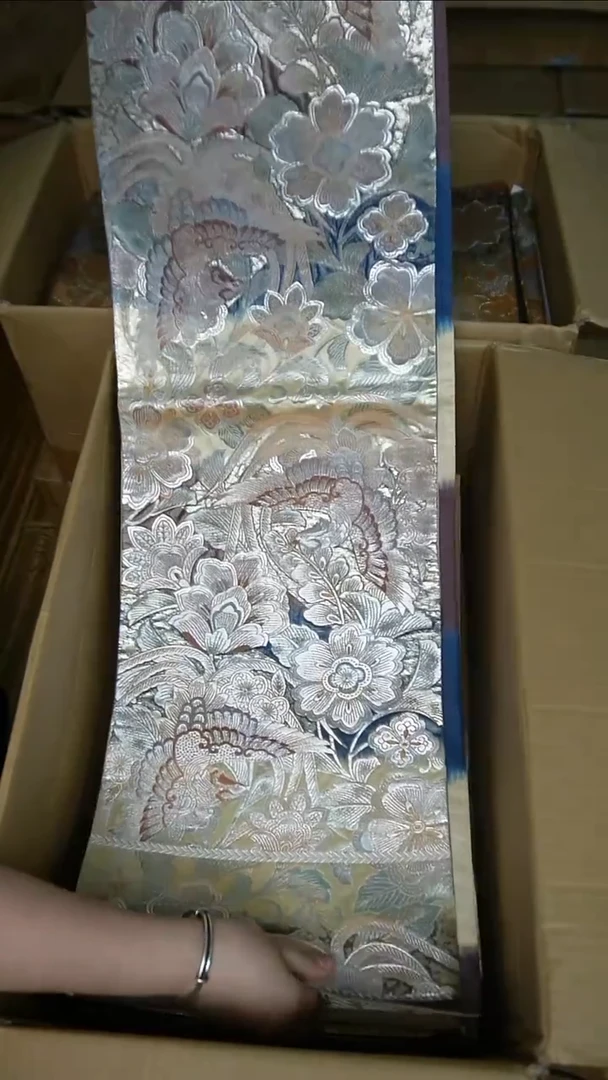 织绣19织金凤凰唐草花