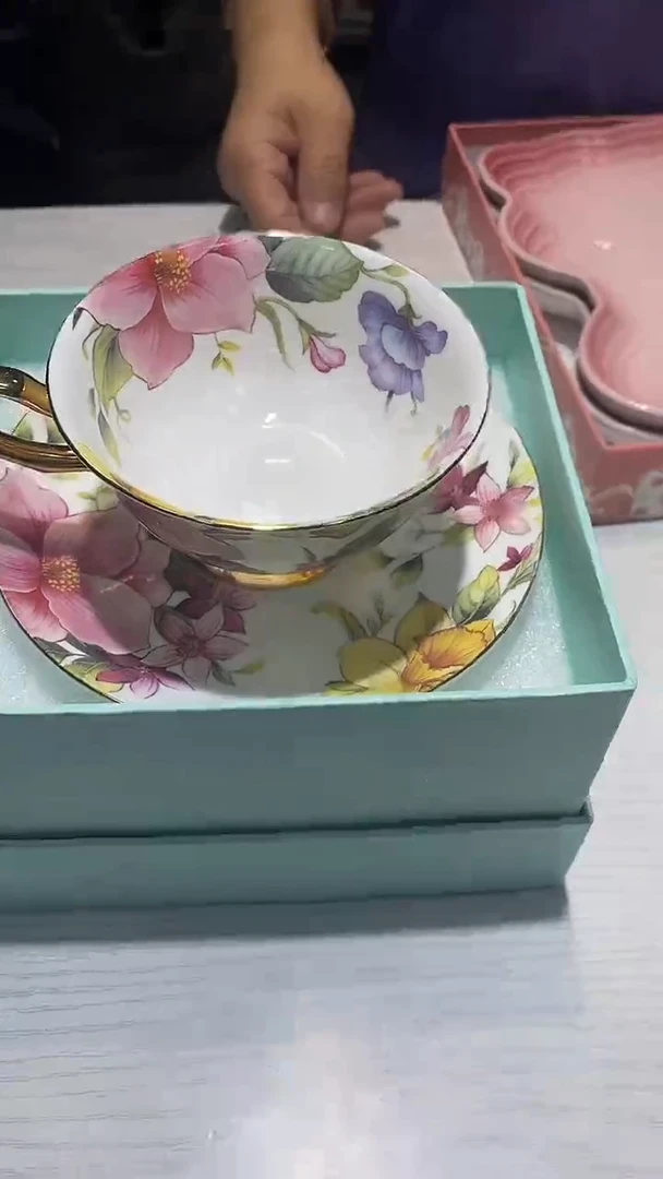 瓷片生活的本意是开心啊@@1