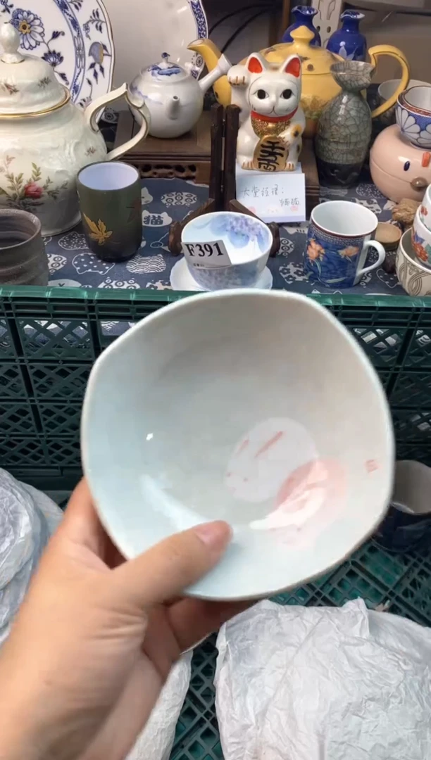 瓷片小****)[○･｀Д´･ ○][○･｀Д´･ ○]
