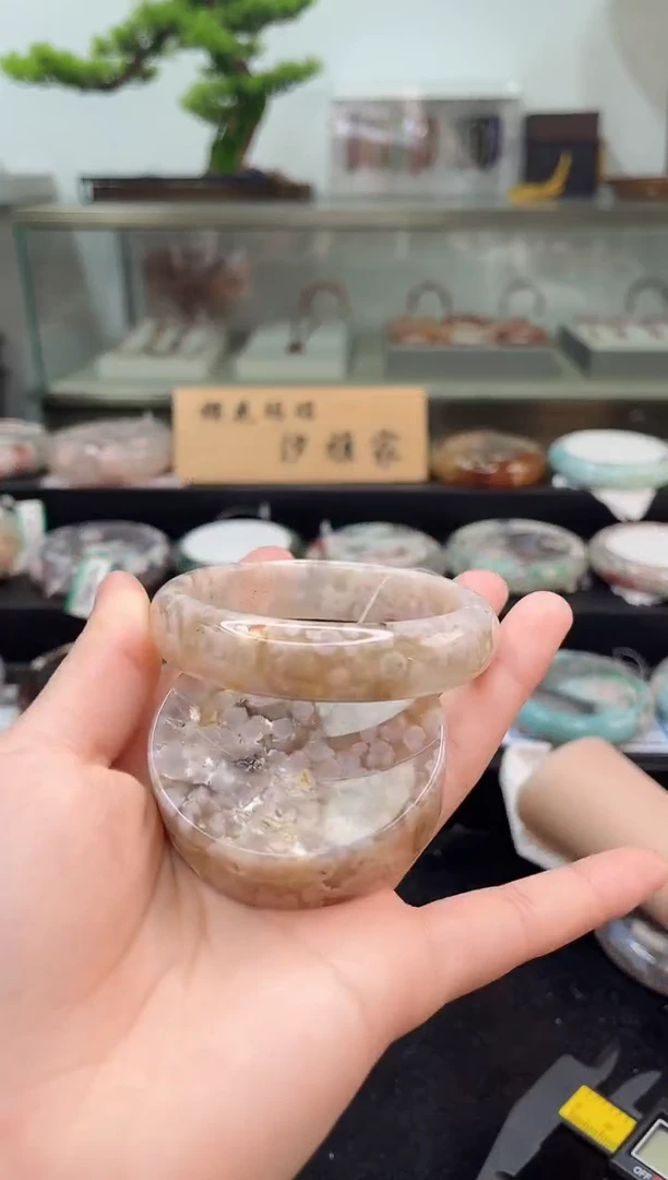 未镶嵌手镯石英质玉57圈口（赠品镯心）6751723
