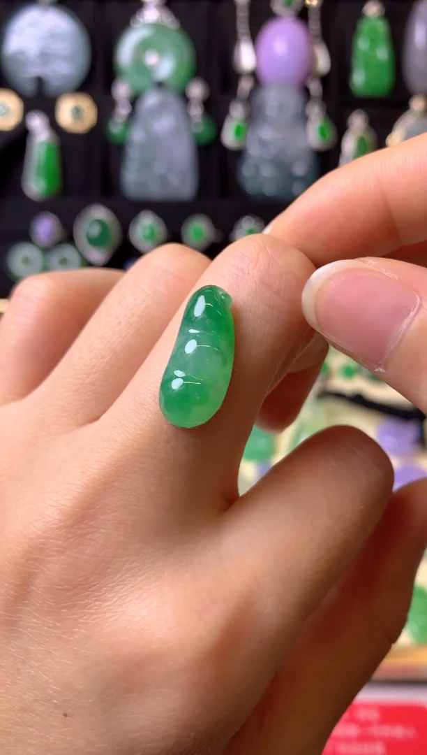 【闪购商品】定制翡翠未镶嵌1裸玉（客户意向镶嵌）