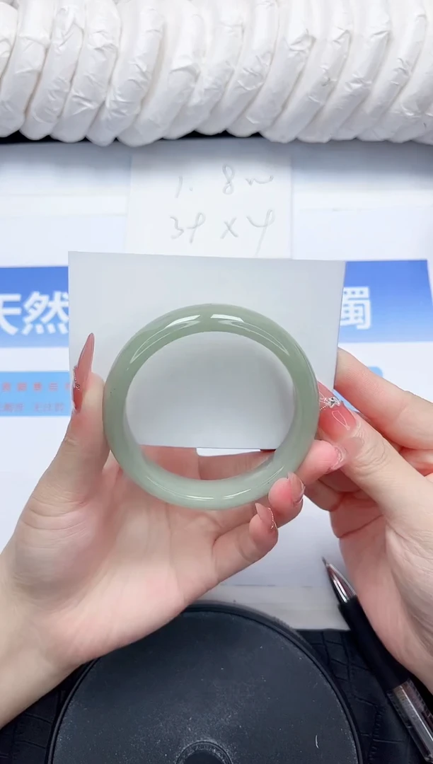 石英质玉手镯未镶嵌74-56