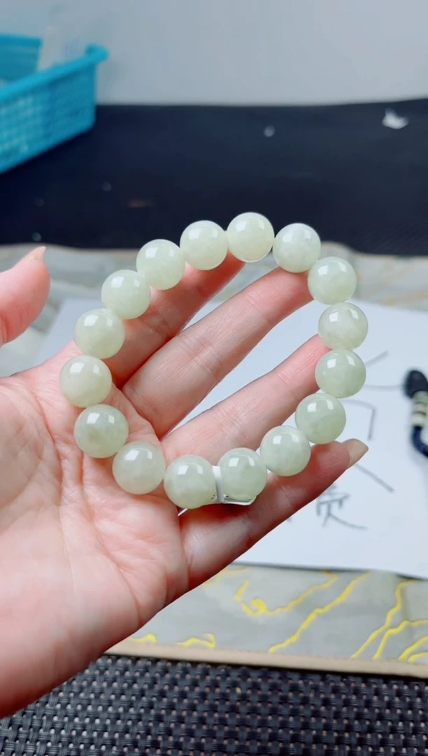 未镶嵌定制翡翠翡翠