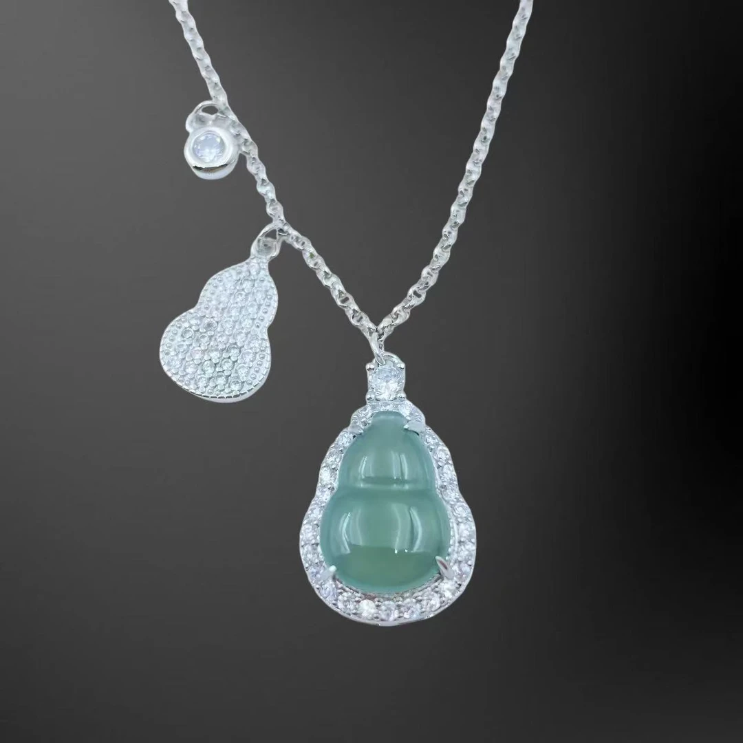 翡翠高冰葫芦轻奢项链F902J