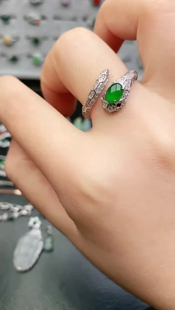 翡翠戒指银S925镶嵌小**机