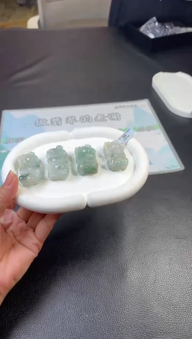 未镶嵌挂件翡翠多样性发一件CZAG1641