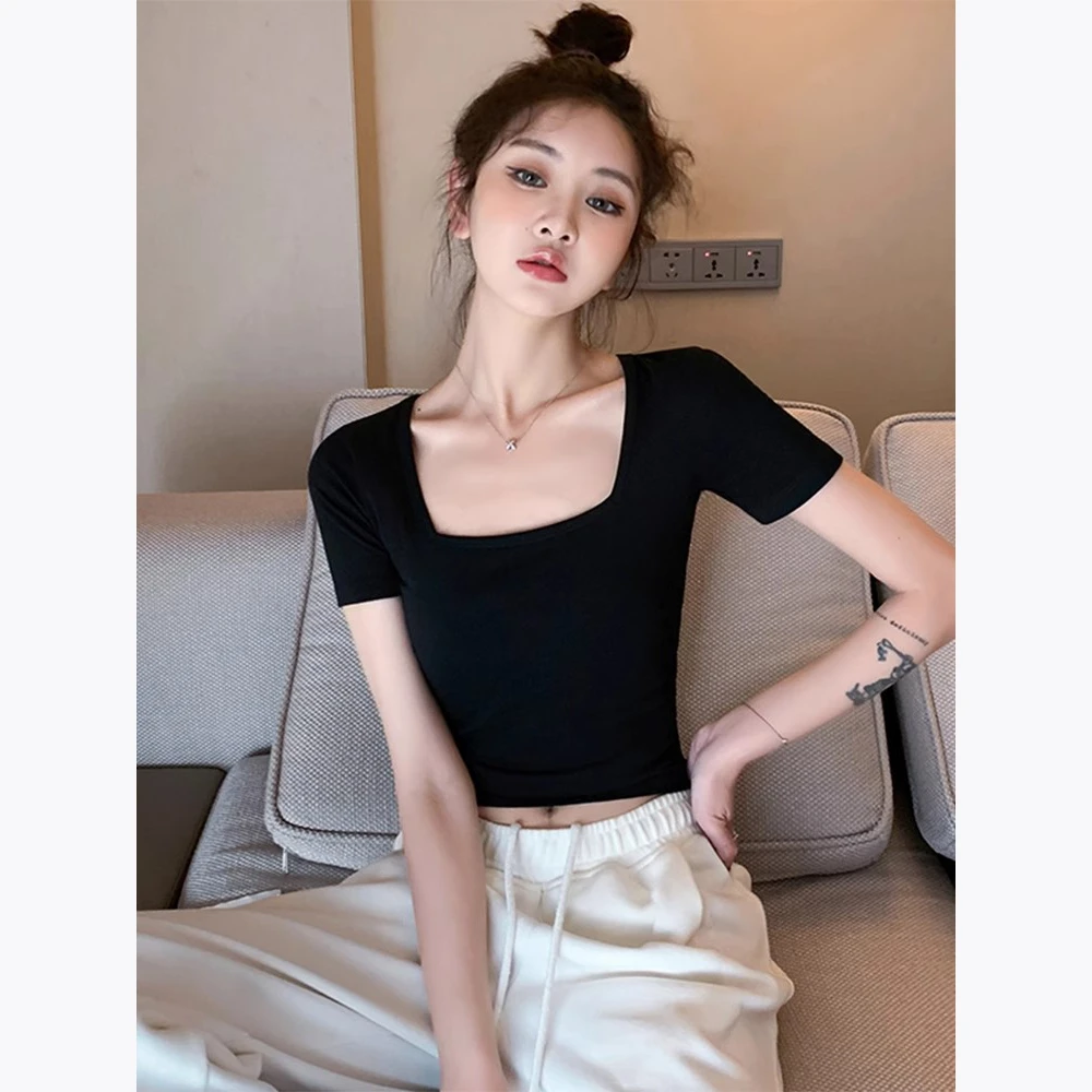 黑色方领短袖t恤女夏2025新款紧身短款显瘦修身半袖棉质低领上衣