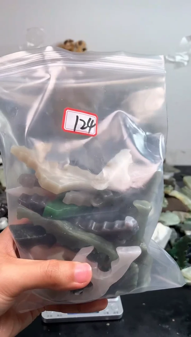未镶嵌和田玉摆件124