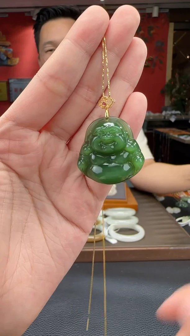 和田玉18K金镶嵌颈饰碧玉猫佛公