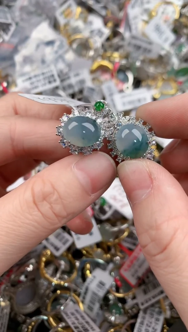 银S925镶嵌戒指翡翠666           8