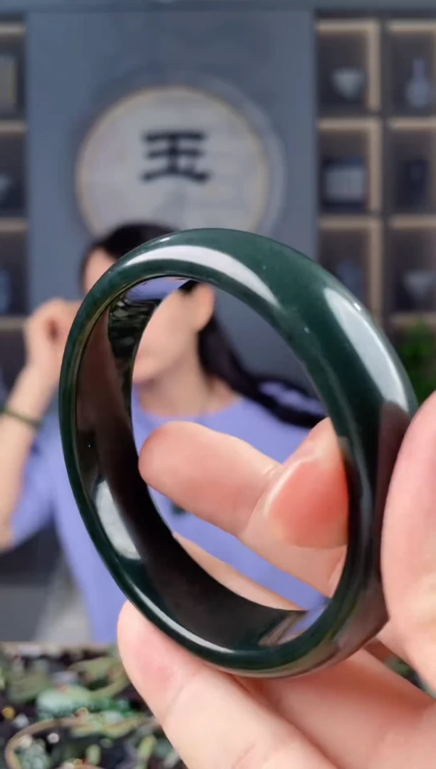 颈饰未镶嵌和田玉拍一发一，多样性发货