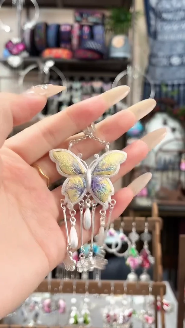 织绣民族风非遗老绣苗银饰品429