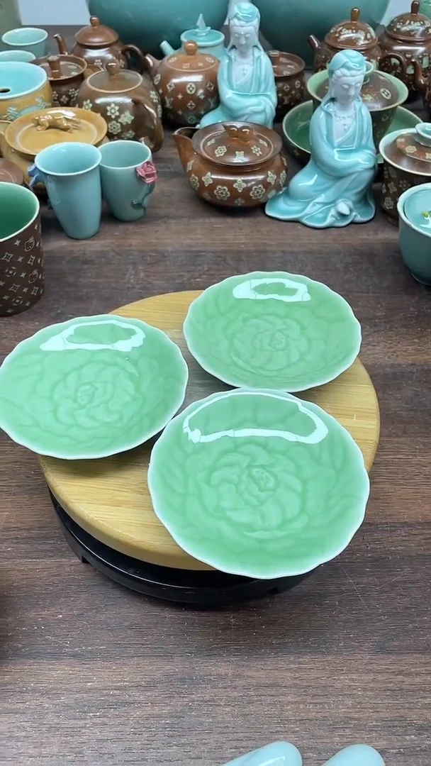 特价青瓷 慧语瓷坊 微瑕9厘米