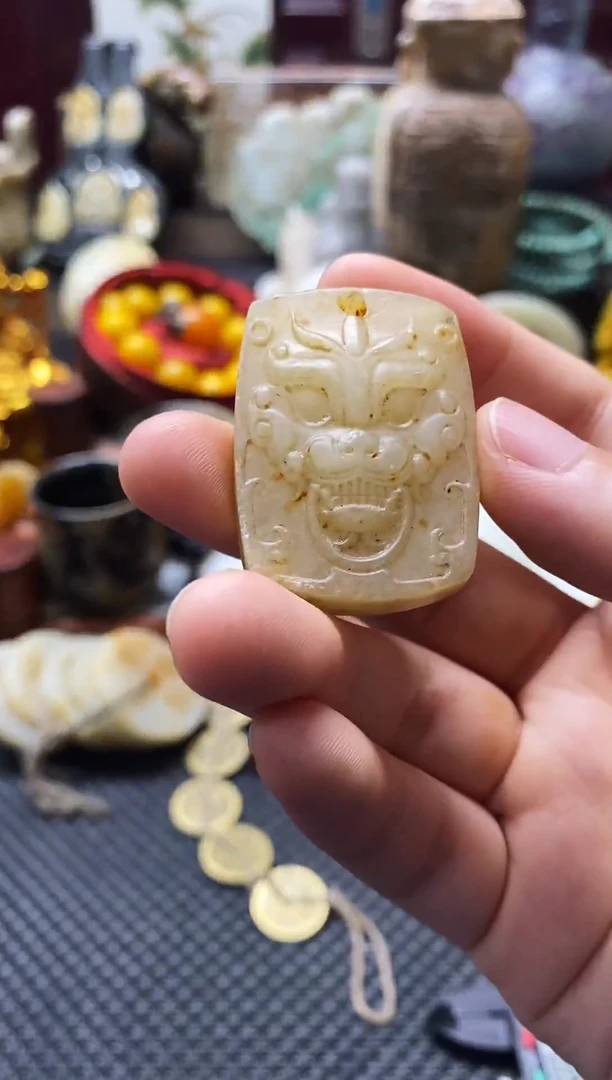 未镶嵌和田玉挂件牌子