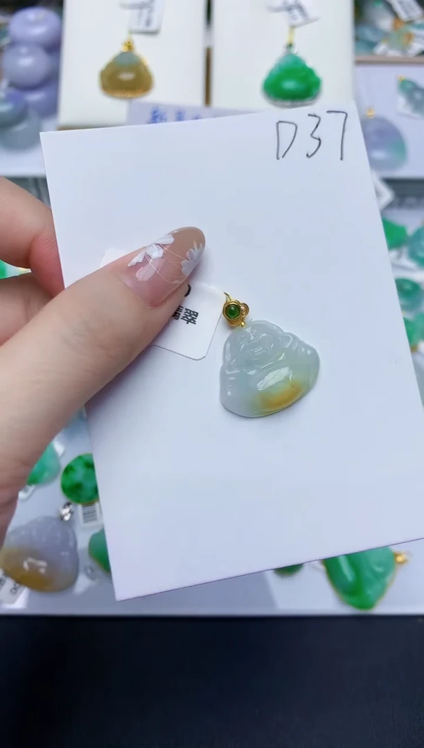 翡翠未镶嵌颈饰天然缅甸翡翠A货